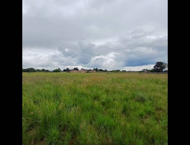 16,170M² VACANT LAND FOR SALE IN KOOKRUS